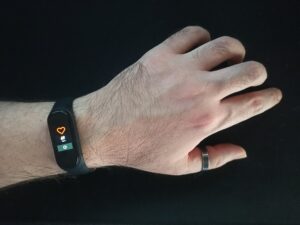 Smartband sportowy – Twoje idealne narzędzie do treningu